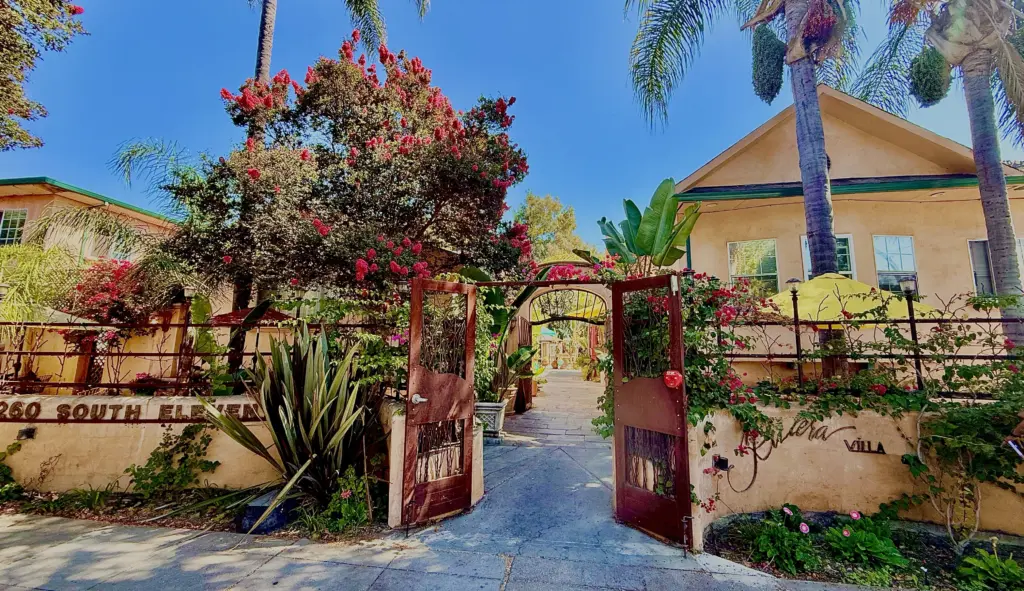 Riviera Villa