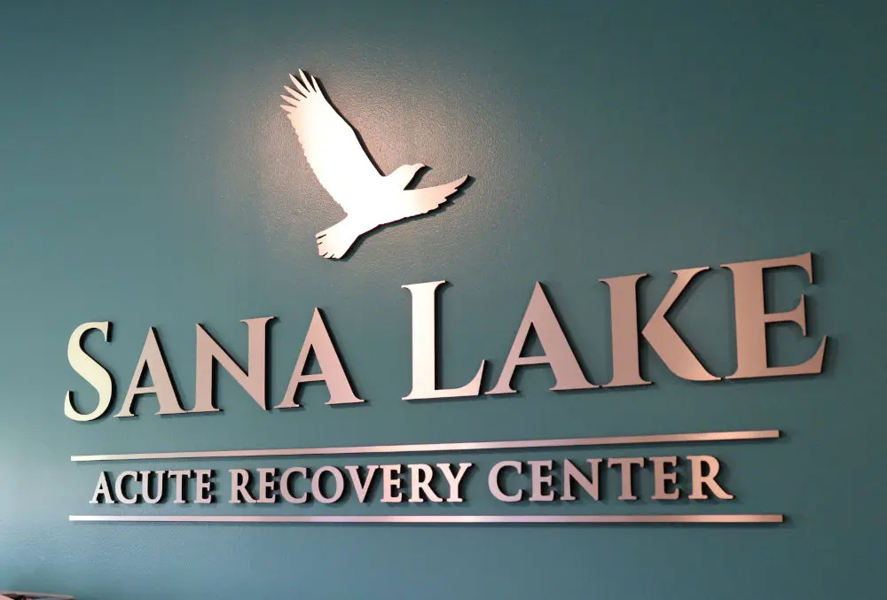Sana Lake Recovery - Missouri Drug and Alcohol Rehab