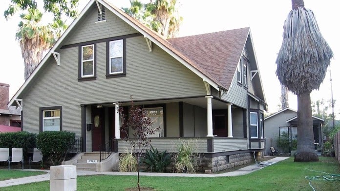 A Peace of Mind Sober Living - Women's Home CA 92501