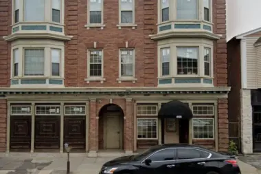 Connecticut Renaissance - West Main Street CT 6702