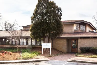 Crest View Recovery Center NC 28801