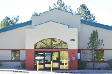 Embark Recovery AZ 86302