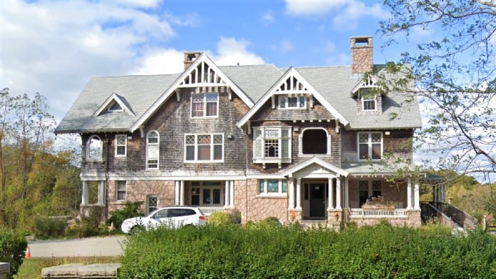 Gosnold at Emerson House MA 2574