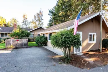 Olympia House CA 94952