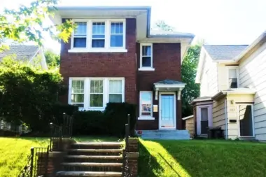 Oxford House Emyla IN 46601