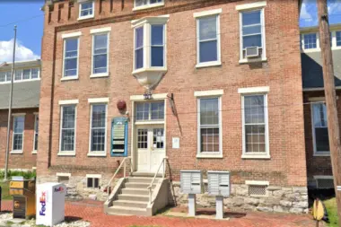 Roxbury Treatment Center - East Louther Street PA 17013