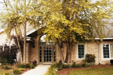 Serenity House IL 60101