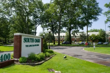 South Oaks Hospital NY 11701