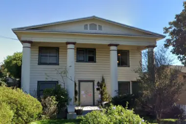 Support for Harbor Area Women's Lives - Shawl House CA 90731