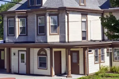 The Gate House for Men PA 17543