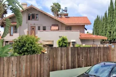 Van Ness Recovery House CA 90068