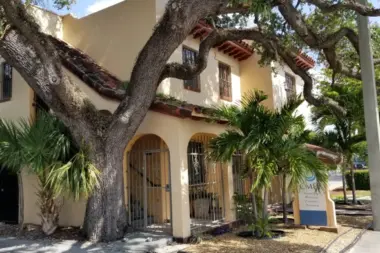 CMET - Counseling Mediation Education and Treatment FL 33304