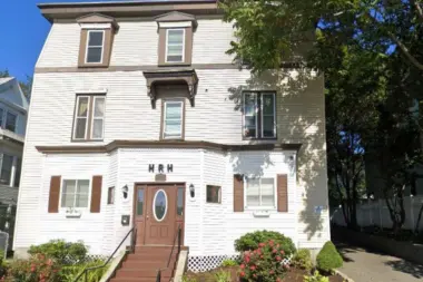 Hector Reyes House MA 1610