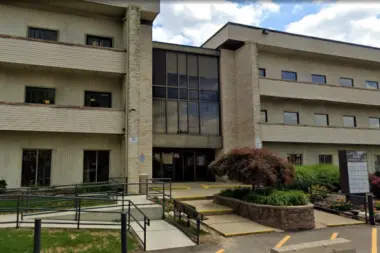 Hegira Health - Adult Outpatient Services for SMI - Comprehensive Health Clinic MI 48185