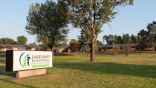 Lakeland Behavioral Health System – Grand Street