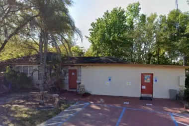 Lakeland Centres Methadone Clinic for Heroin and Opiate Treatment FL 33805