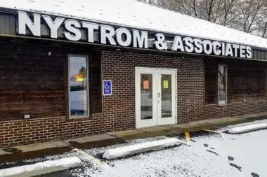 Nystrom and Associates - Cambridge Clinic MN 55008