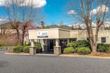 October Road NC 28805