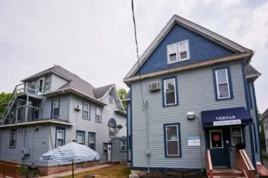 People - Anchor House MN 55411