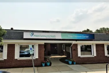 Pillars - Fillmore Center IL 60402