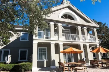 Tides Edge Detox FL 32250