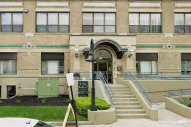 Wheeler Clinic - 225 North Main Street CT 6010