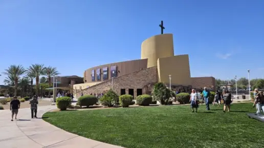 Canyon Ridge Christian Church – Lone Mountain Campus