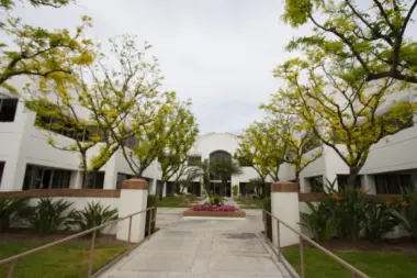 Center for Discovery Los Alamitos CA 90720