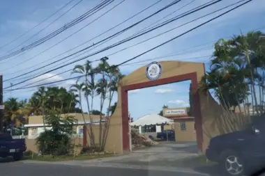 Hogar Crea Las Americas PR 927