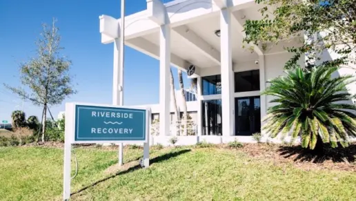 Riverside Recovery of Tampa