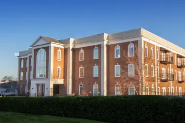 Tennessee Valley Healthcare System - Charlotte Avenue VA Outpatient Clinic TN 37203