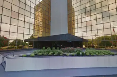 Tennessee Valley Healthcare System - International Plaza VA Clinic TN 37217