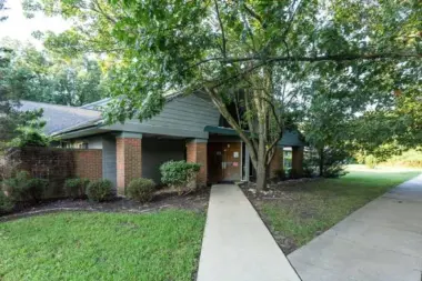 The Human Service Center - New Leaf Lodge IL 61615