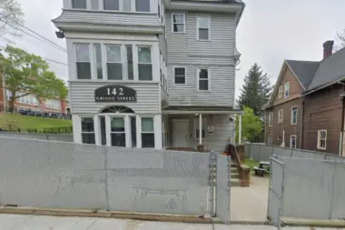 Wellmore Behavioral Health - Recovery House CT 6704