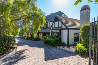 Harvester House (Cliffside Malibu) CA 90265