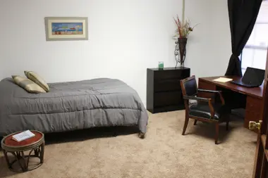 The facilities at 7 Summit Pathways in Tampa, FL 4