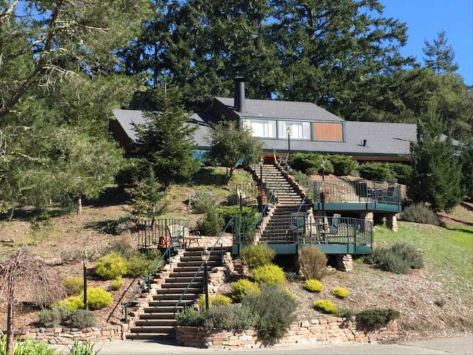 Serenity Knolls Treatment Center