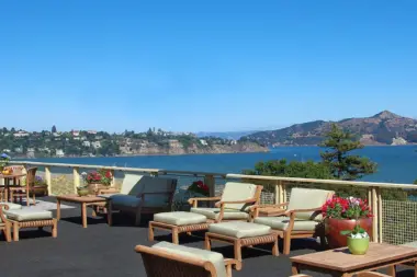 The facilities at Alta Mira Recovery Programs in Sausalito, CA 4