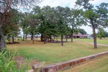 The facilities at Avenues Recovery Center at Oklahoma in Tecumseh, OK 3