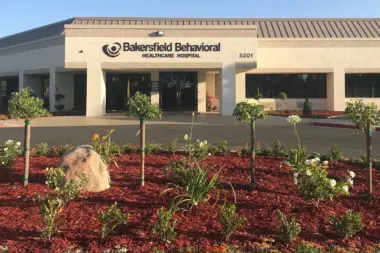 The facilities at Bakersfield Behavioral Healthcare Hospital in Bakersfield, CA 4