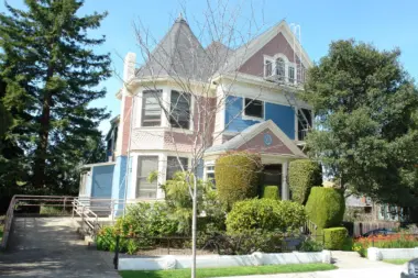 The facilities at Bonita House in Berkeley, CA 1
