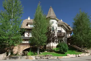 The facilities at Chateau Recovery in Midway, UT 4