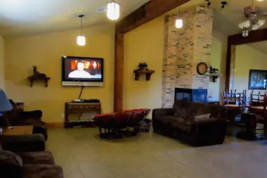 The facilities at Clay Crossing in Maud, OK 3