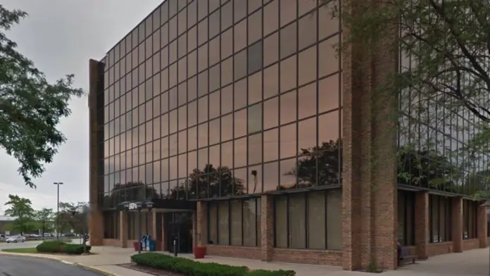 The facilities at Emages in Chicago, IL 3