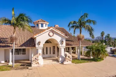The facilities at Enlight Treatment Center in Moorpark, CA 5