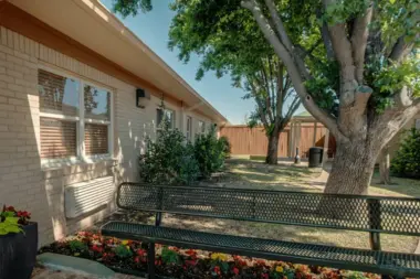 The facilities at Hickory Trail Hospital in Desoto, TX 4