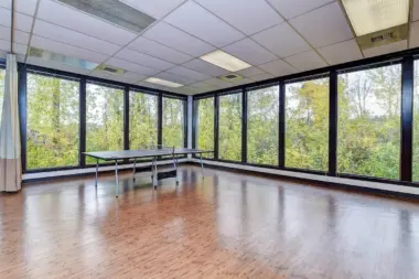 The facilities at Hotel California by the Sea Bellevue in Bellevue, WA 2