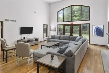 The facilities at Hotel California by the Sea - Cincinnati in Cincinnati, OH 4