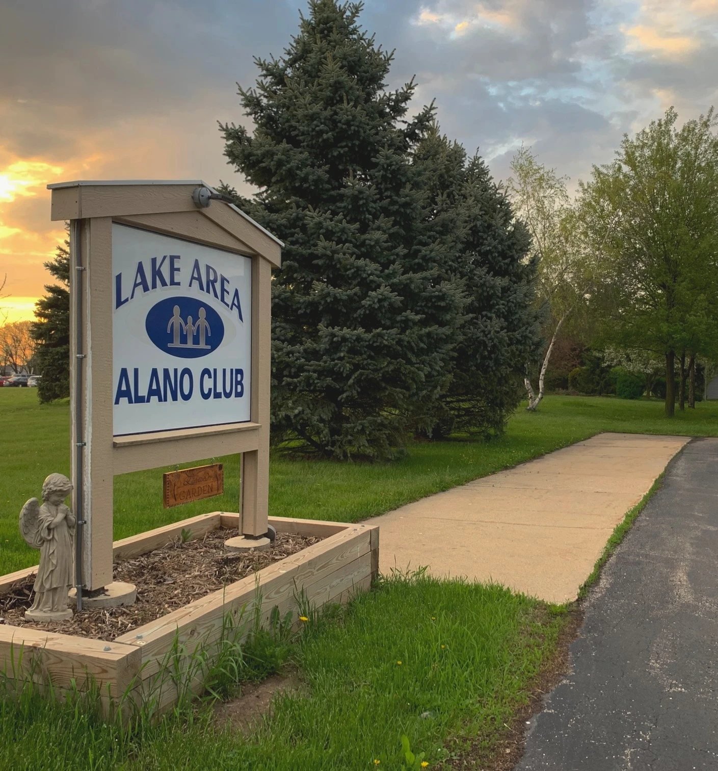 Lake Area Club