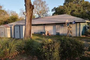 The facilities at Last Chance Recovery Center in Houston, TX 3